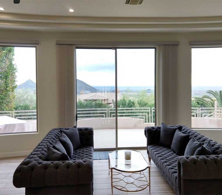 Hunter Douglas Dealer Image